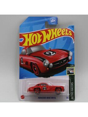 Hot Wheels Mercedes Benz 300 SL Red 2023 Retro Racers 3/10 27/250
